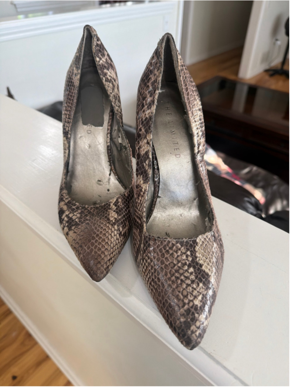 Women's The Limited Brown Beige Snakeskin Print Heels Size 10